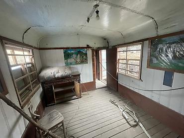 Вагоны: Передвижной металлический вагончик/бытовка (каркас из стали, обшивка — 5