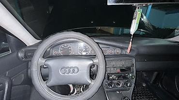 2 4 д: Audi A6: 1995 г., 2.6 л, Механика, Бензин, Седан — 7