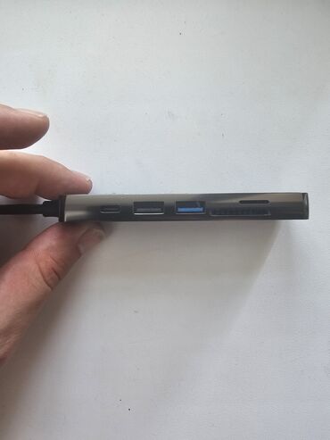 универсальные мобильные батареи подходят для зарядки мобильных телефонов puzoo: Продаю расширитель для всех видов пррводов hdmi USB 2.0USB 3.0