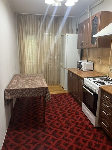 квартира долгосрочный бишкек: 3 комнаты