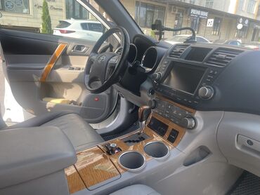 аутлендер оутлендер аиртрек айртрек: Toyota Highlander: 2008 г., 3.3 л, Автомат, Гибрид, Внедорожник