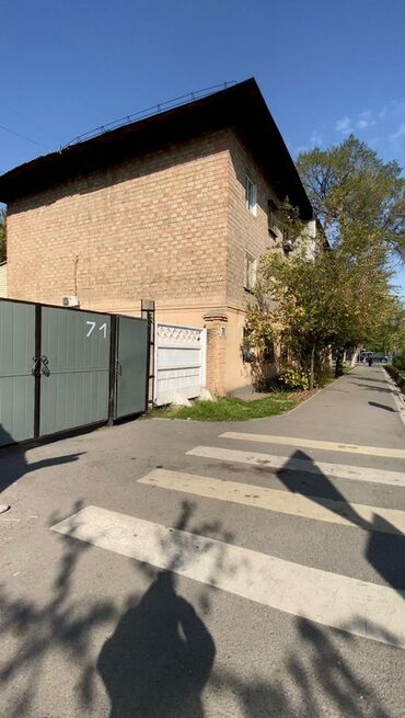 квартира в районе политеха: 1 комната, 30 м², Хрущевка, 2 этаж, Евроремонт