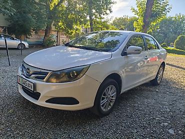 BYD: BYD E5: 2019 г., Автомат, Электромобиль, Седан — 4
