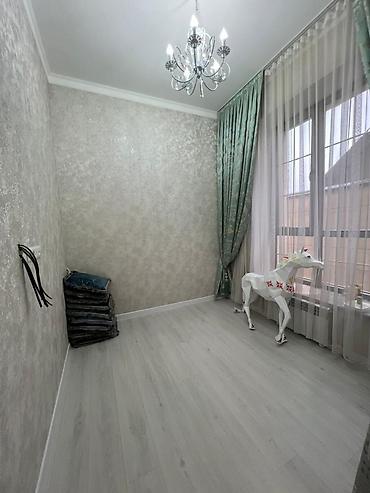 Продажа домов: Дом, 300 м², 7 комнат, Риэлтор — 12