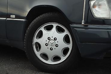 Mercedes-Benz: Mercedes-Benz W124: 1993 г., 3.2 л, Автомат, Бензин — 10