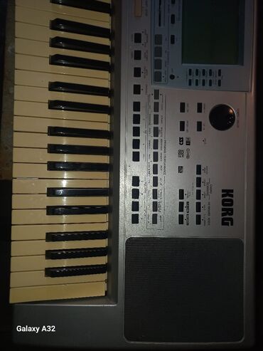 korg pax4: Sintezator, Korg