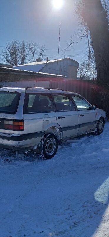 Volkswagen: Volkswagen Passat CC: 1990 г., 1.8 л, Механика, Бензин, Универсал