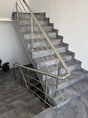 Продажа коттеджей и домов: Сдается коммерческое помещение 500 кВ 2 этажа можно все здание 4 — 19