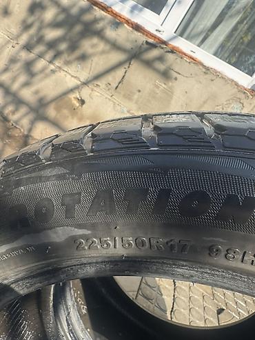 100 с4: Зимние шины 225/50 R17 98H. 2 колеса! Особенности: - Размер: 225/50 — 1