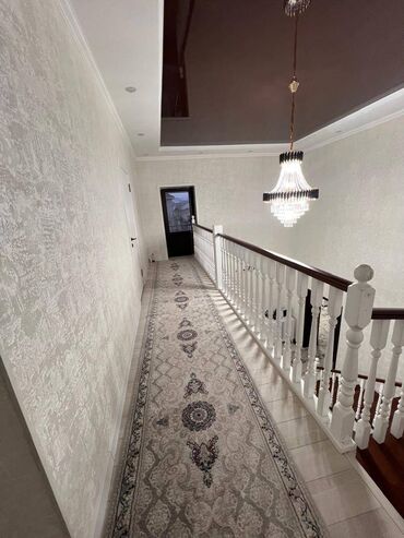 Долгосрочная аренда домов: 180 м², 5 комнат — 4