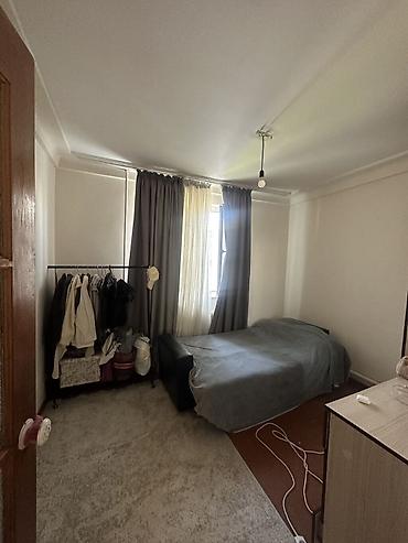 Продажа коттеджей и домов: 🏡 Продаётся дом в ж/м Рухий-Мурас-1, Бишкек! 🛏️ 3 комнаты | 📐 52 м² | — 2