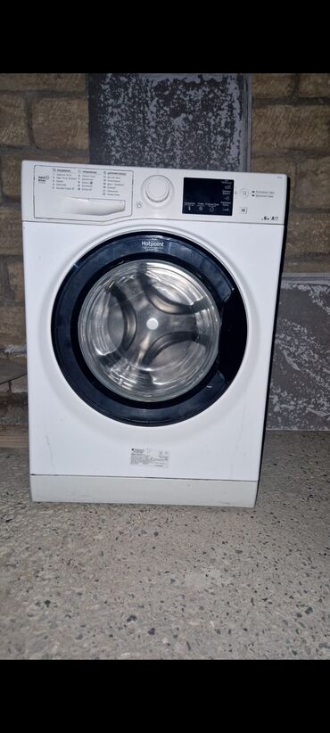 Paltaryuyan maşınlar: Paltaryuyan maşın Hotpoint Ariston, 6 kq, İşlənmiş