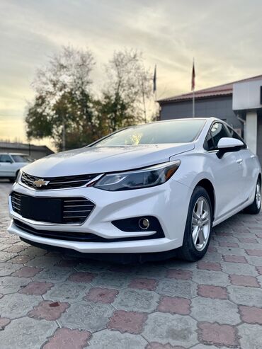 машина покупать: Chevrolet Cruze: 2018 г., 1.4 л, Автомат, Бензин, Седан