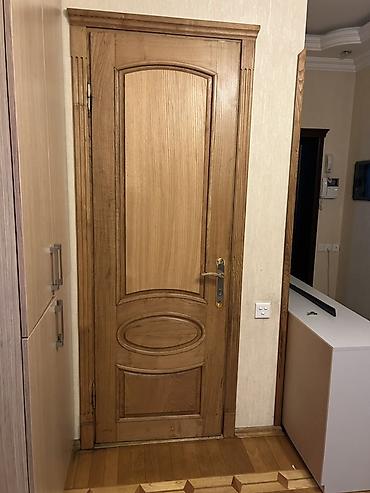Qapılar və aksessuarlar: Məhsul: Daxili otaq qapıları dəsti - Material: Təbii ağac (möhkəm — 4