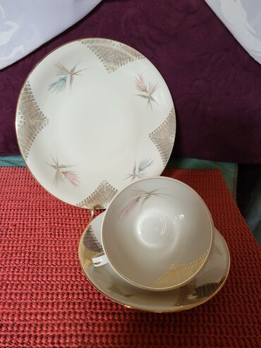 Kuhinjski setovi: Set porcelanski 70te. Porcelanski set. nigde — 2