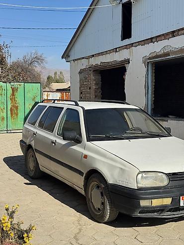 машина вельтмейстер: Volkswagen Golf Variant: 1994 г., 1.8 л, Механика, Бензин, Универсал — 4
