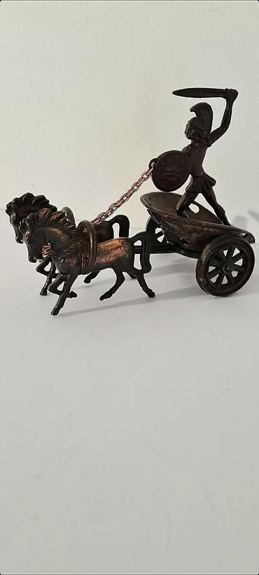 Figure: ▪︎ Prodajem staru dekorativnu metalnu (bronza) figuru-rimski ratnik u — 8