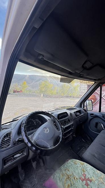 авто для такси: Mercedes-Benz Спринтер: 2000 г., 2.7 л, Механика, Дизель, Бус — 5