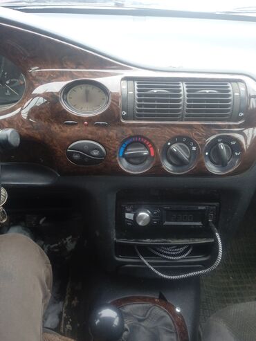 Ford: Ford Escort: 1995 г., 1.6 л, Механика, Бензин, Универсал — 9