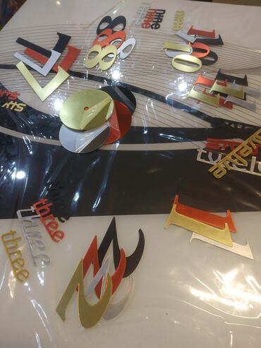 Ostali proizvodi za kuću: Zidni sat sa efektom ogledala boje su prikazane na slikama — 5