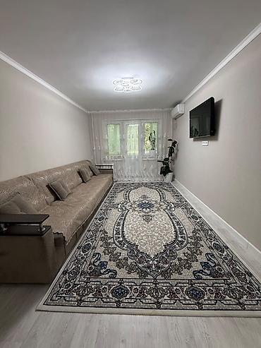 2 room flat: Светлая 2‑комнатная квартира с отдельной кухней - Планировка — 1
