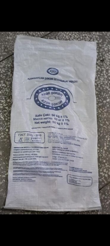Döşəmə: 50kqliq kisə qiyməti 0.4qəpik