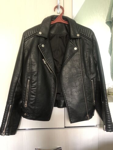 куртки кожаные: Куртка M (EU 38), цвет - Черный
