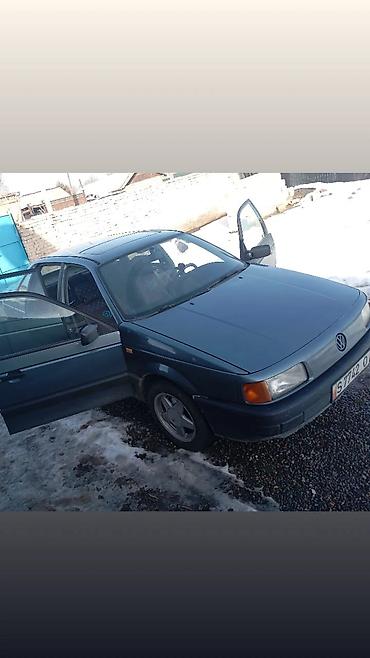 Volkswagen: Volkswagen Passat: 1988 г., 1.8 л, Механика, Бензин, Седан — 4