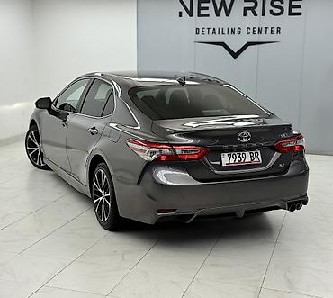 Toyota: Toyota Camry: 2019 г., 2.5 л, Вариатор, Бензин, Седан — 2