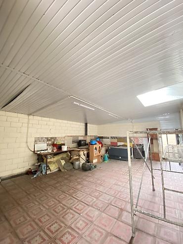 Продажа коттеджей и домов: Продается частный дом с внутренним двором и хозяйственными — 5