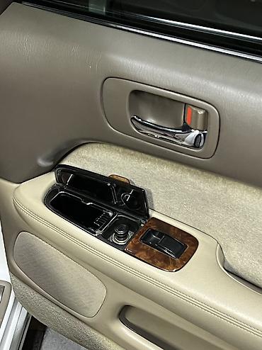 Toyota: Toyota Celsior: 1996 г., 4 л, Автомат, Бензин, Седан — 9