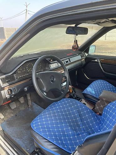 Продажа авто: Mercedes-Benz W124: 1990 г., 2 л, Механика, Дизель, Седан — 3