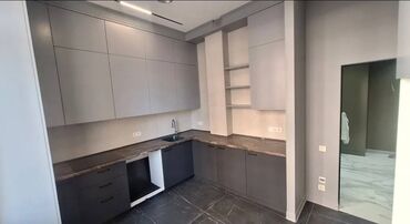 3 комнаты, 100 м², Элитка, 2 этаж, Евроремонт