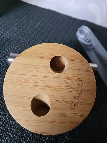 Ostalo posuđe: Nov Rominox slanik. Nov slanik nerdjajuci celik,postolje od bambusa na lalafo.rs — 8 Ostalo posuđe: Nov Rominox slanik. Nov slanik nerdjajuci celik,postolje od bambusa — 8