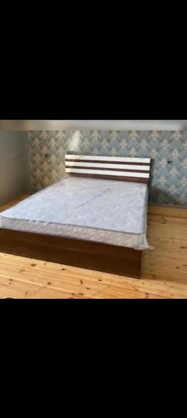 taxt yatag: İki nəfərlik taxt satilir matrazsiz - Ölçü: təxmini king/queen — 1
