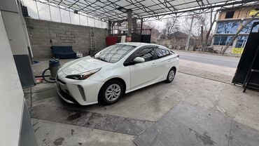 Toyota Prius: 2020 г., 1.8 л, Вариатор, Гибрид, Хэтчбэк