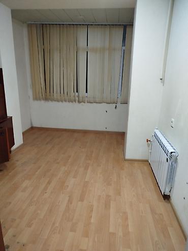 Mənzillər: Bakı şəhəri Bakıxanov qəsəbəsi Sakit Qocayev küçəsi 33-də (252 saylı — 9