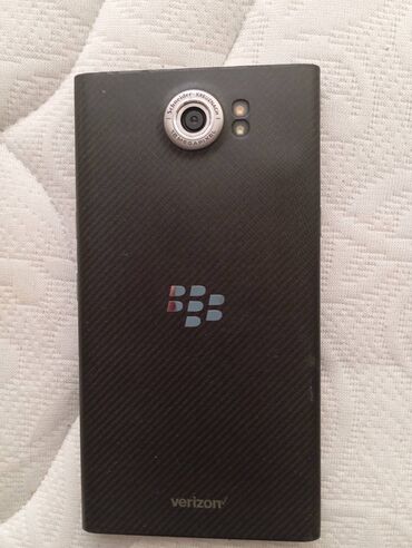 blackberry yeni telefon: Blackberry Priv, Sensor, Barmaq izi, Face ID