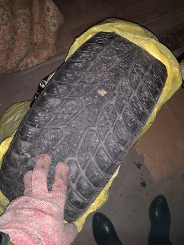 Шины: 215/55R17 400сом