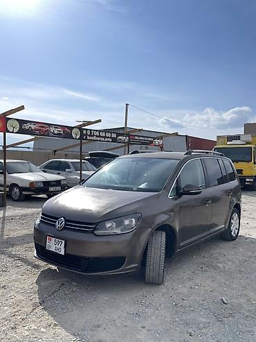 Volkswagen: Volkswagen Touran: 2018 г., 1.6 л, Механика, Бензин, Минивэн — 2