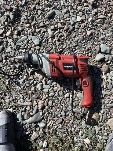 стульчик 2 в 1: Сетевая ударная дрель WORCRAFT - Тип: электрическая дрель с ударным