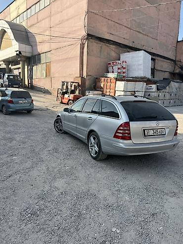 x 7: Mercedes-Benz C-Class: 2003 г., 2.7 л, Дизель, Универсал — 1