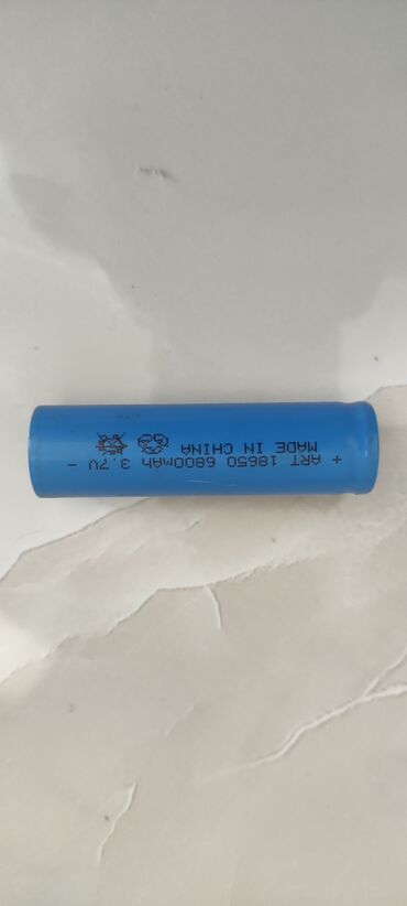 işlənmiş akumlyator: Bu, ART markalı 18650 tipli, 6800mAh tutumlu və 3.7V gərginliyə malik