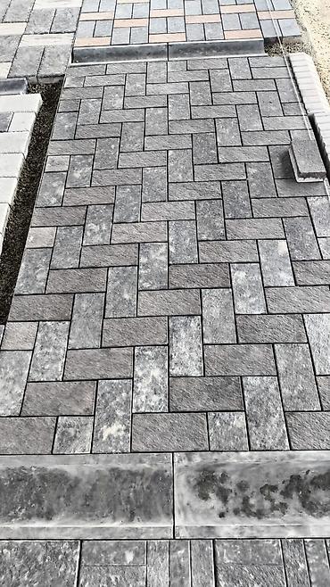 Тротуарная плитка: Тротуарная плитка вибролитая (комплектные наборы и бордюр) - Тип — 7