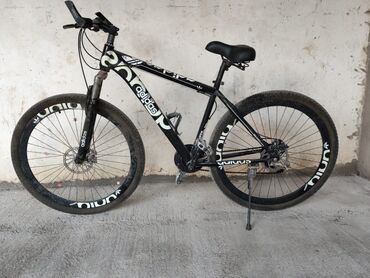 CD, DVD disklər və kassetlər: İşlənmiş Şəhər velosipedi Adidas, 29", Ünvandan götürmə