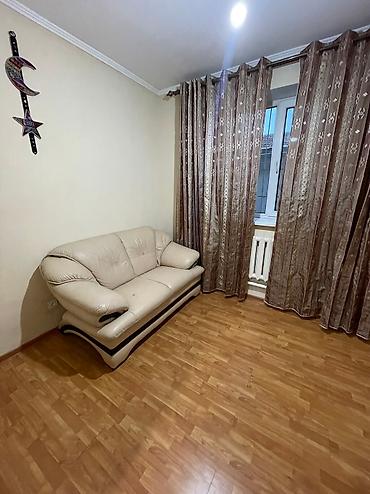 Продажа коттеджей и домов: 🏡 *Продается дом в Золотом Квадрате!* 📍 Ул. Айдаралиева 8 (между — 12