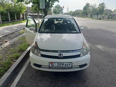 радиатор степвагон: Honda Stream: 2002 г., 1.7 л, Автомат, Бензин, Универсал — 2