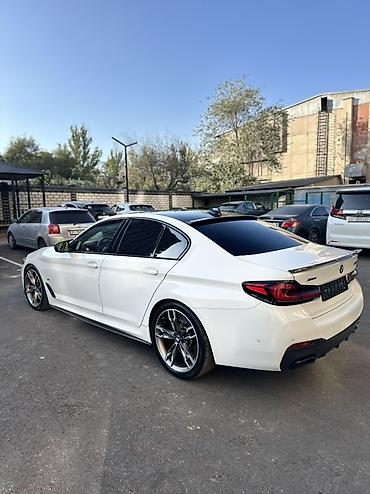 багажник на гольф 4: BMW 5 series: 2022 г., 4.4 л, Автомат, Бензин, Седан — 6