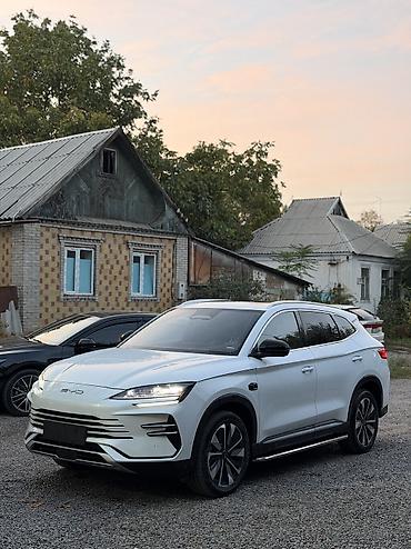 BYD: BYD Song Plus: 2025 г., Автомат, Гибрид — 2