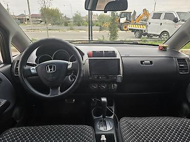 JAC: Honda Jazz: 2003 г., 1.5 л, Вариатор, Бензин, Универсал — 10